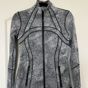 Lululemon size 8 full zjp jacket